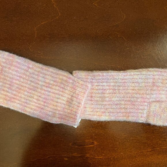 NWT Loft Light Pink Headband & Matching Fingerless Gloves - Picture 5 of 7